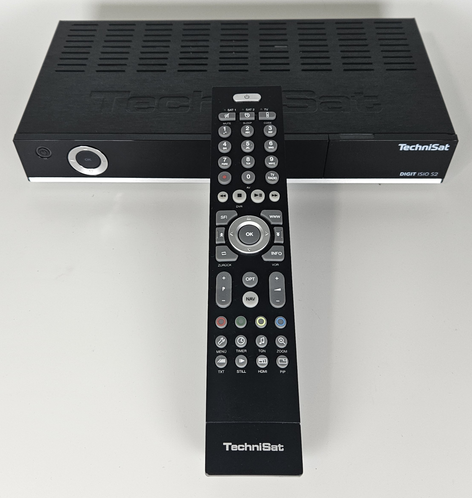 Technisat Digit Isio S2 HD Sat-Receiver mit Twin Tuner PVR Aufnahmefunktion via USB