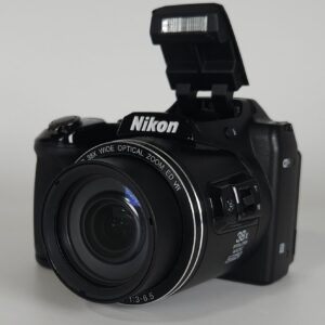 Nikon Coolpix L840 Digitalkamera 16 MegaPixel - 38-fach opt. Zoom Bridge