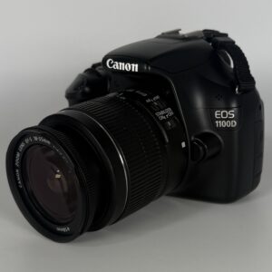 Canon EOS 1100D Spiegelreflexkamera 12 MegaPixel 18-55mm Objektiv