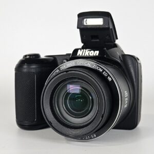 Nikon Coolpix L320 Digitalkamera 16 Megapixel, 26-Fach optischer Zoom